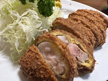 上ロースカツ定食　【定食/ランチ】とんかつ百名店の受賞歴多数！大井町に来たら丸八とんかつ店本店に行くのがおすすめ！