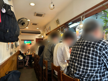 こうかいぼう　店内　【東京/門前仲町】超人気！毎日食べたくなるこの一杯。接客も一流なラーメン屋の名前は「こうかいぼう」