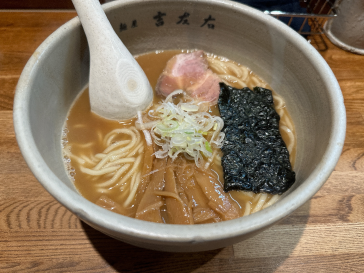 麺屋吉左右　ラーメン