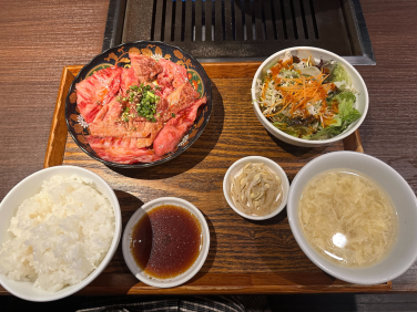 【銀座/焼肉】贅沢和牛ランチはいかが？昼からワインが飲める焼肉ステーキ屋、醍醐 銀座店　絶品！黒毛和牛焼肉ランチ　¥1,300